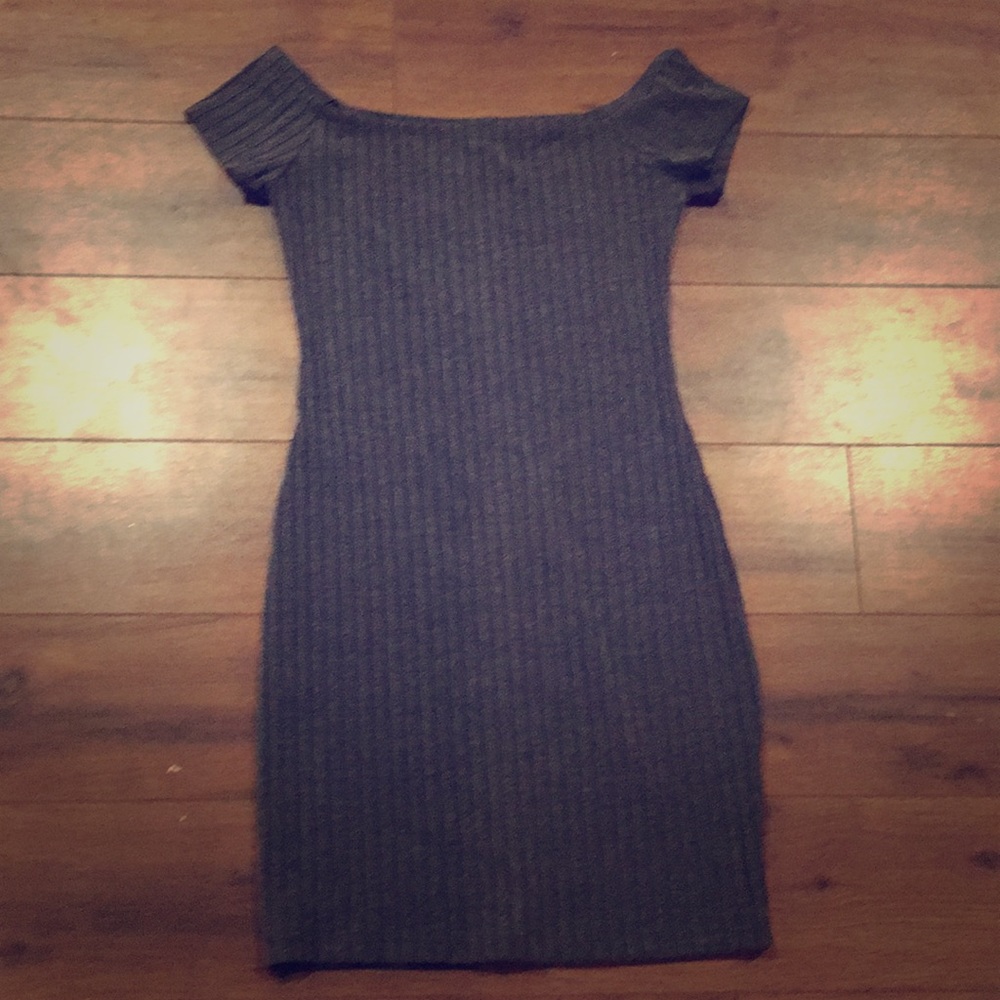 Express body con dress